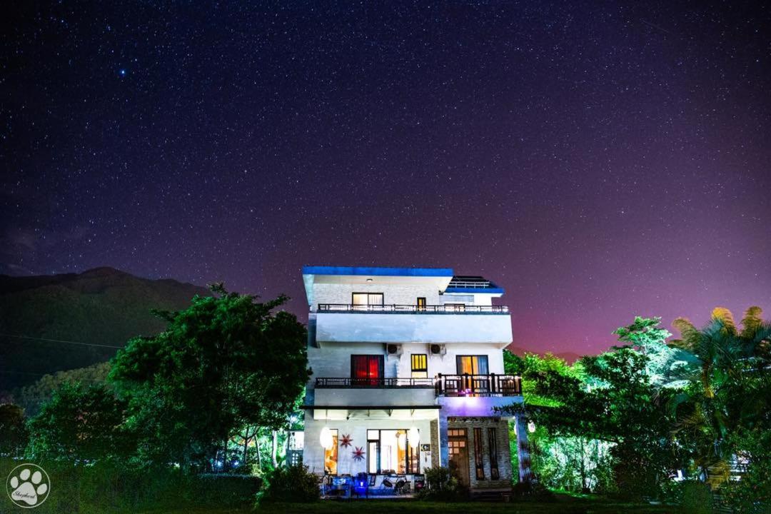 Remindful Homestay Гуаньшань Экстерьер фото